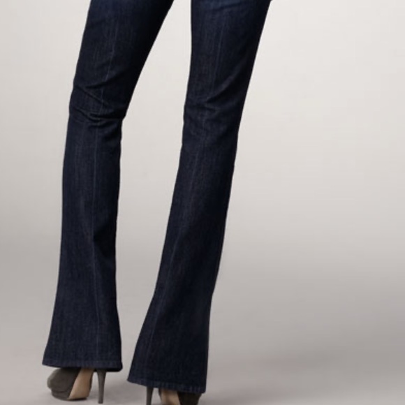 7 For All Mankind Size 27
Kaylie Midnight NY Dark Slim Boot-Cut Jeans - Picture 7 of 7